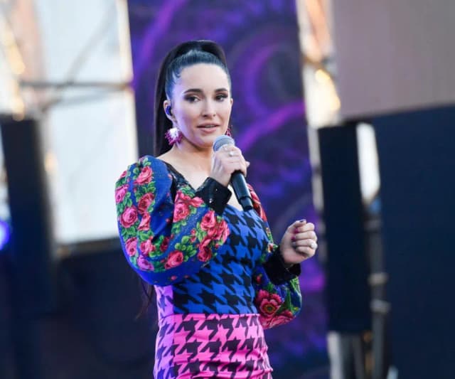Wiek wokalistki Daj To Głośniej Emilii Saneckiej - ile ma lat? Wiek wokalistki Daj To Głośniej Emilii Saneckiej - ile ma lat?