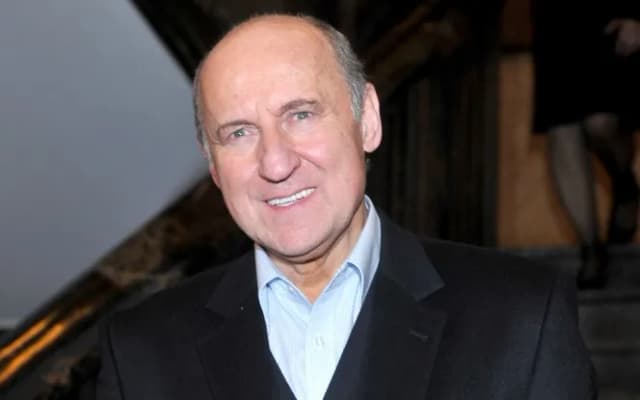 Ile lat ma Piotr Fronczewski? Zaskakujące fakty o genialnym aktorze Ile lat ma Piotr Fronczewski? Zaskakujące fakty o genialnym aktorze