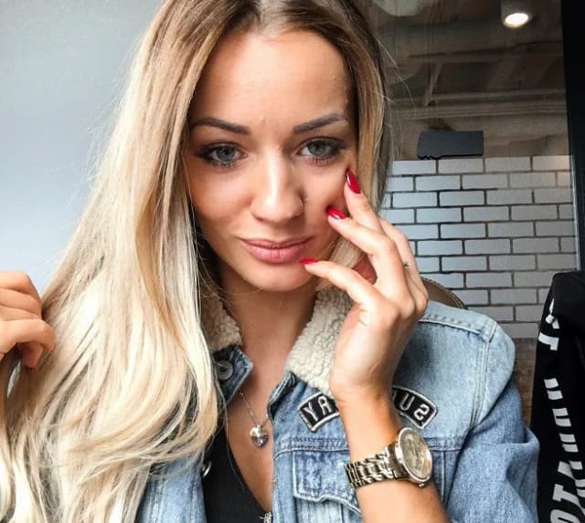 Ile lat ma Pamela z Fit Lovers? Zaskakujące fakty o jej życiu Ile lat ma Pamela z Fit Lovers? Zaskakujące fakty o jej życiu