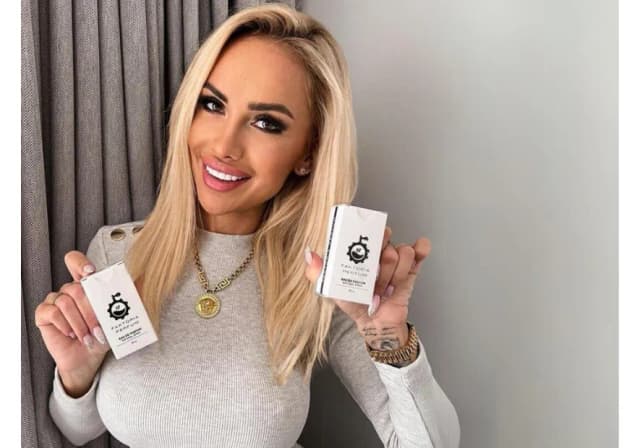 Jak dobrać perfumy damskie, aby podkreślić swoją osobowość i styl życia Jak dobrać perfumy damskie, aby podkreślić swoją osobowość i styl życia