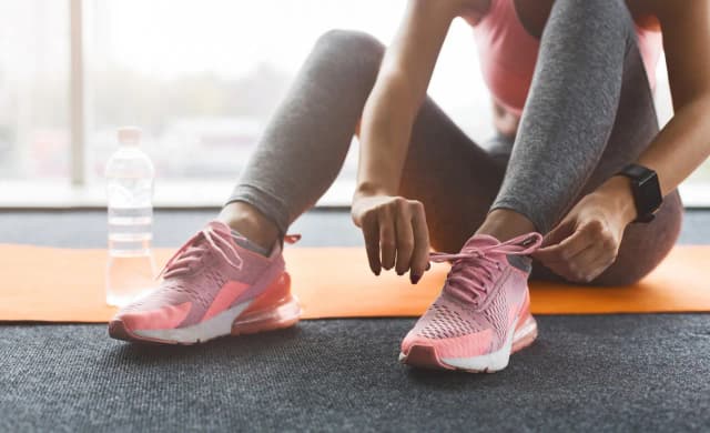 Jakie buty sportowe damskie na co dzień zapewnią komfort i styl? Jakie buty sportowe damskie na co dzień zapewnią komfort i styl?
