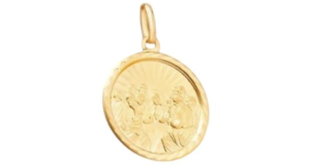 Złota biżuteria: eleganckie wybory, które zachwycą na każdą okazję Złota biżuteria: eleganckie wybory, które zachwycą na każdą okazję