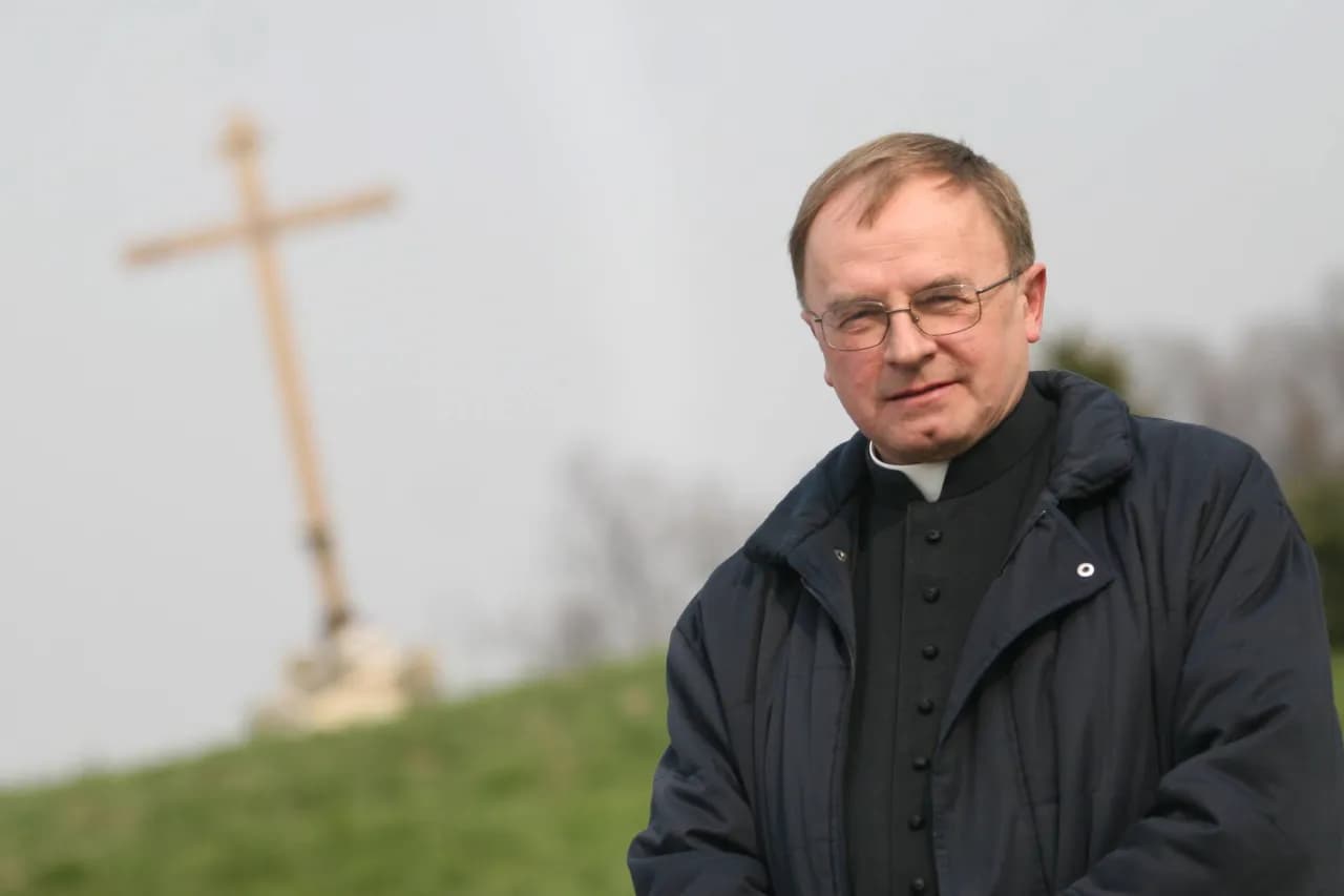 Ile ma lat ks. Jan Wodniak? Zaskakujące fakty o jego życiu i karierze Ile ma lat ks. Jan Wodniak? Zaskakujące fakty o jego życiu i karierze