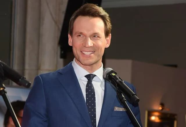 Tomasz Wolny dziennikarz - ile ma lat i co warto o nim wiedzieć? Tomasz Wolny dziennikarz - ile ma lat i co warto o nim wiedzieć?