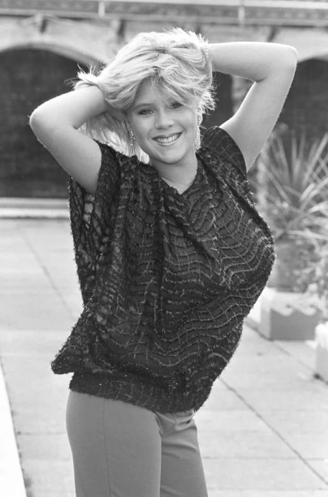 Samantha Fox ile ma lat? Zaskakujące fakty o jej wieku i karierze Samantha Fox ile ma lat? Zaskakujące fakty o jej wieku i karierze